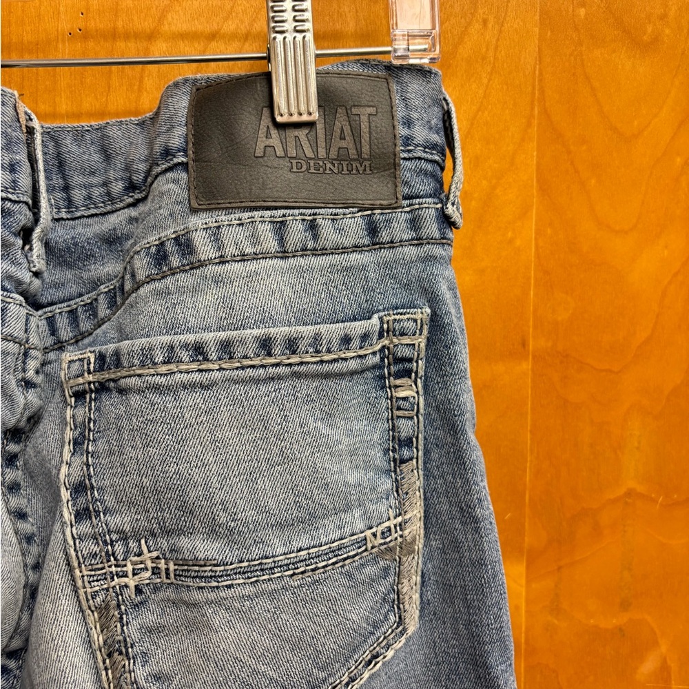 Ariat Light Blue Straight Leg Jeans - Picture 7 of 8